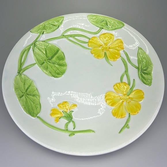 Connoisseur Collection Floral Plate - Picture 4 of 7